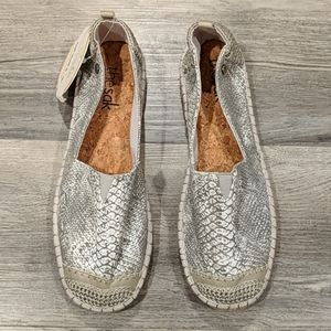 The Sak - Patterned Espadrilles - NWT